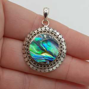 Silver pendant set with round Abalone shell
