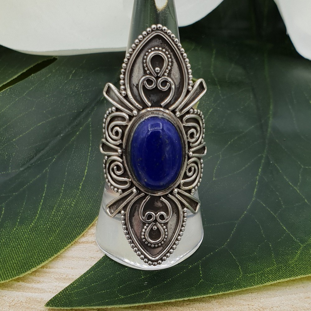 Silver ring with Lapis Lazuli and carved head 18 mm