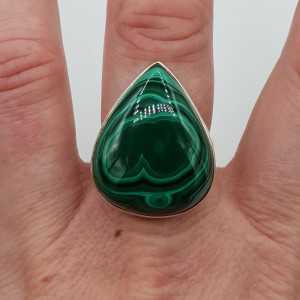 Silber ring besetzt mit großen, ovalen Malachit 19 mm