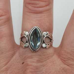Silver edelsteenring with marquise facet blue Topaz 19 mm