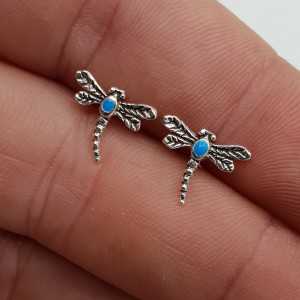 Zilveren libellen oorknoppen met blauw enamel
