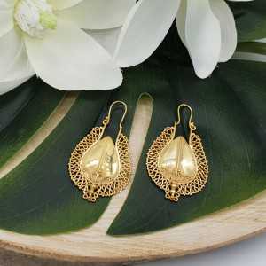 Sarwendah earrings