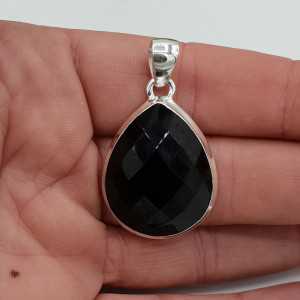 Silver pendant wide drop shaped facet cut Onyx