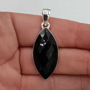 Silver pendant with marquise faceted black Onyx