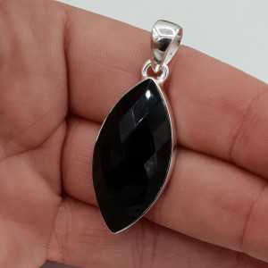Silver pendant with marquise faceted black Onyx