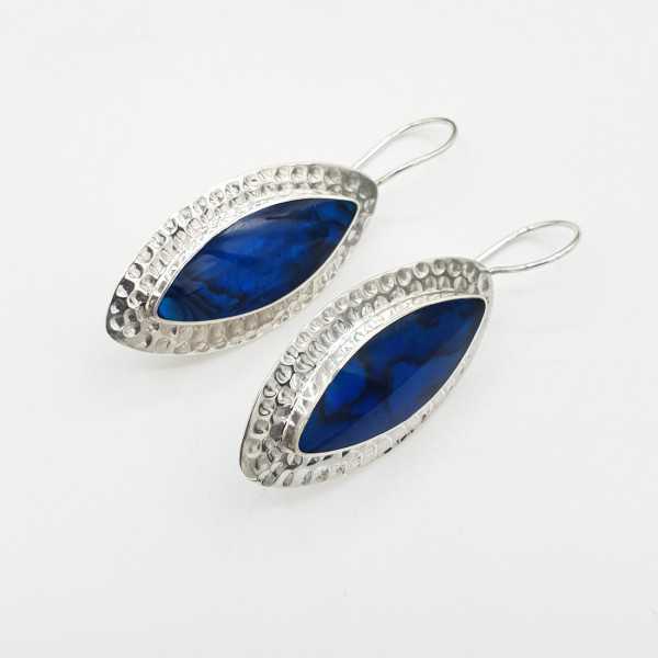 Zilveren oorbellen gezet met marquise blauw Abalone schelp