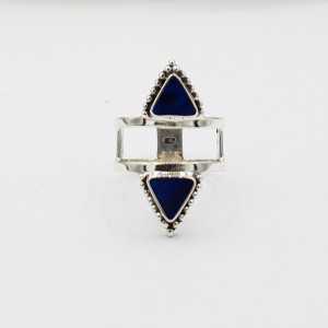 Zilveren ring gezet met driehoekige blauw Abalone schelp