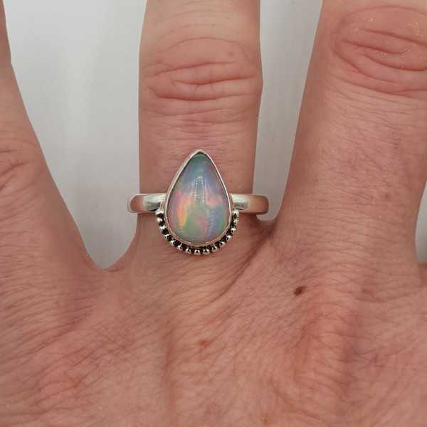 Zilveren ring druppelvormige Ethiopische Opaal
