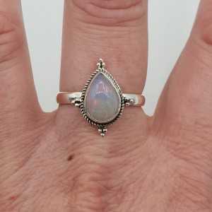 Silver ring with oval Ethiopian Opal ring maaat 18.5 mm