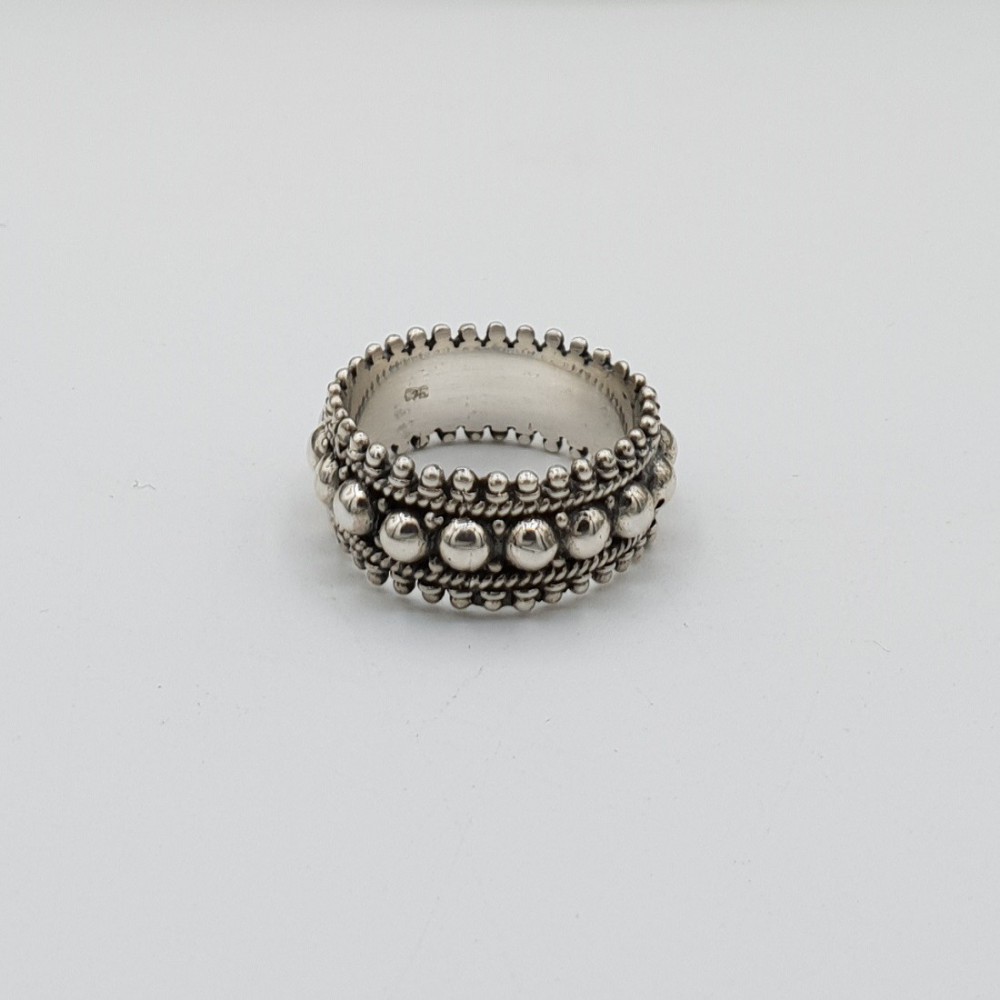 925 Sterling silver beaded ring