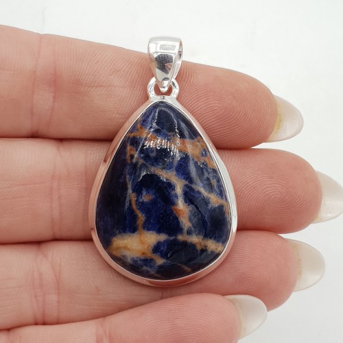 Zilveren hanger met druppelvormige oranje Sodaliet