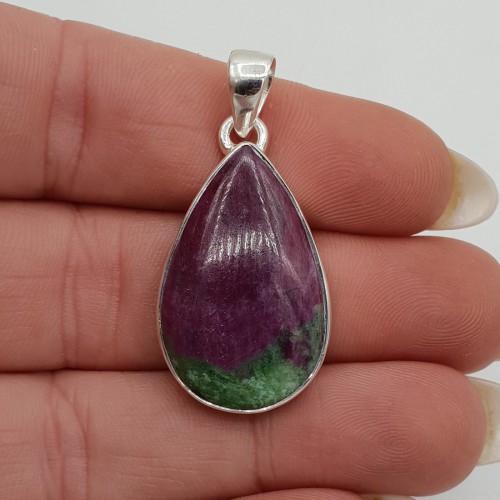 Zilveren hanger cabochon Robijn in Zoisiet