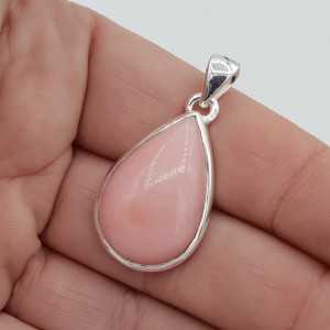 Zilveren hanger gezet met druppelvormige cabochon roze Opaal