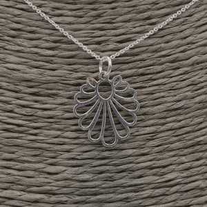 925 Sterling silver necklace with pendant