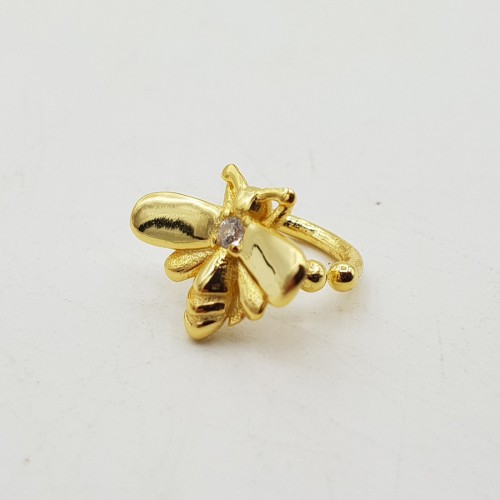 Vergulde earcuffs bij