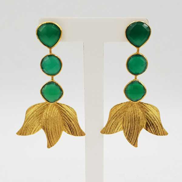 Gold-plated drop earrings with green Onyx.