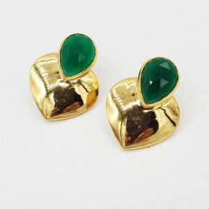 Gold-plated drop earrings heart set with a green Onyx.