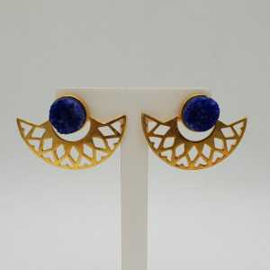 Die gold-plated-fan Ohrringe mit einer groben blauen Achat