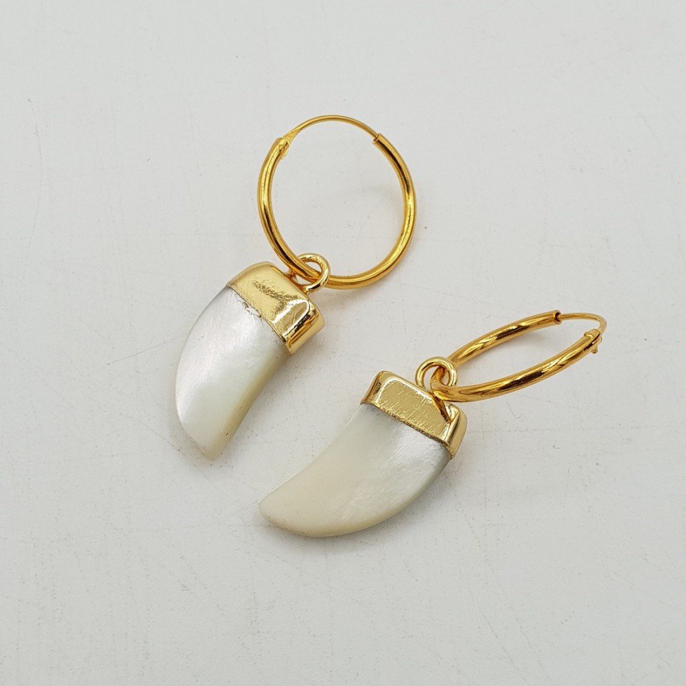 Gold-plated creole with a French horn pendant made from mother-of-Pearl