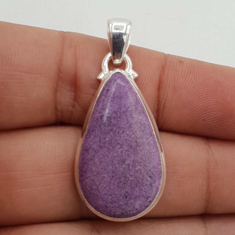 Silver pendant, set with oval cabochon Purpuriet