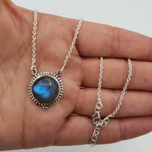 925 Sterling silver necklace with round Labradorite pendant