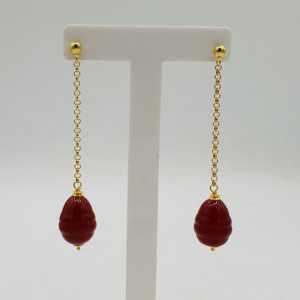 Earrings by red Pearl