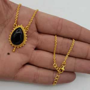 Gold-plated necklace with black Onyx pendant