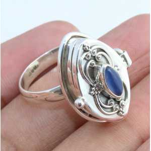 Zilveren ring locket ring gezet met blauw Chalcedoon 18.5 mm