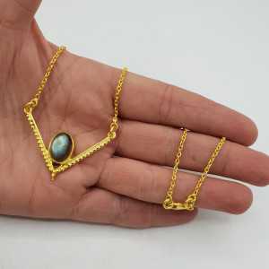 Gold-plated necklace with heart pendant set with an oval Labradorite