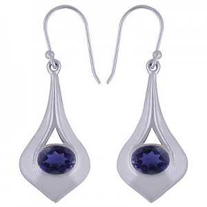 925 sterling silver drop earrings with a traverse of oval Ioliet