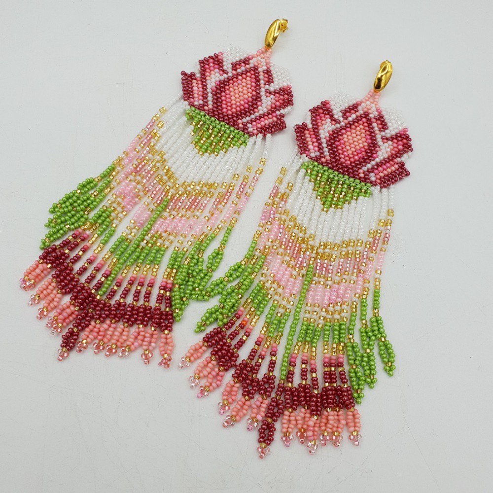 Lange beaded tassel oorbellen groen roze wit