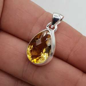 925 Sterling silver pendant with oval Citrine
