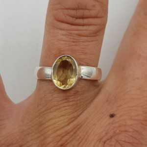 Zilveren ring gezet met ovale Citrien 16.5 mm
