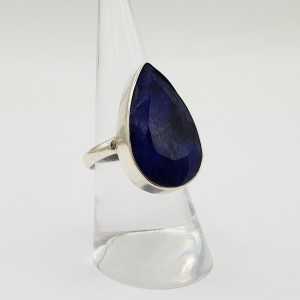 Zilveren ring met druppelvormige Saffier 18 mm