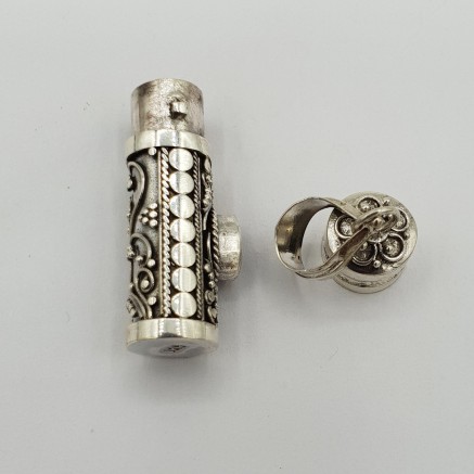 Zilveren parfumhanger / ashanger met ronde Granaat small