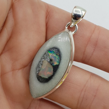 925 Sterling zilveren hanger Ethiopische Opaal in Quartz