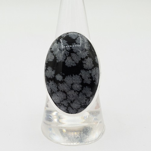 Zilveren ring met ovale sneeuwvlok Obsidiaan 18 mm