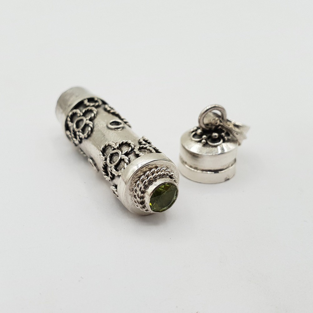 Zilveren parfumhanger / ashanger Peridot medium