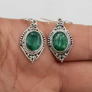 925 Sterling zilveren oorbellen gezet met ovale Emerald