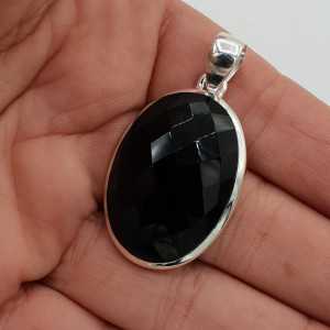 Zilveren edelsteenhanger ovale facet geslepen zwarte Onyx
