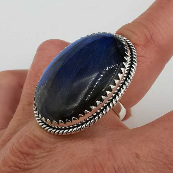 925 Sterling zilveren ring gezet met Labradoriet.  Ring maat: verstelbaar  Lengte kop: 4 cm