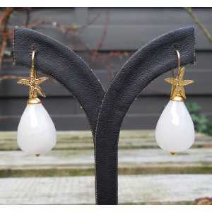 Gold plated earrings with white Jade briolet
