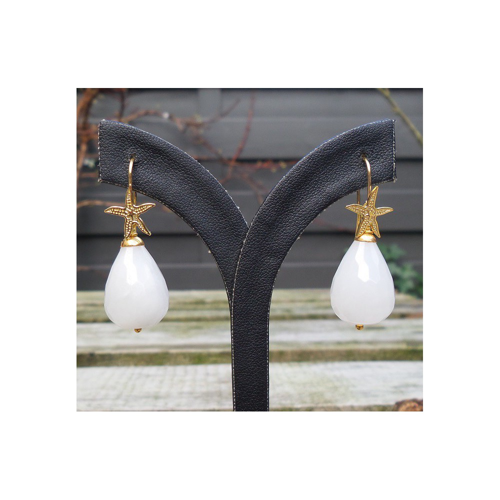 Gold plated earrings with white Jade briolet