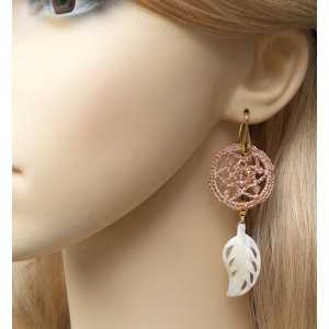 Gold plated earrings feather of mother of Pearl and ring of silk thread