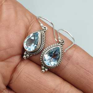 925 Sterling zilveren oorbellen gezet met blauw Topaas