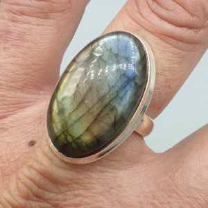 925 Sterling zilveren ring met Labradoriet 18 mm
