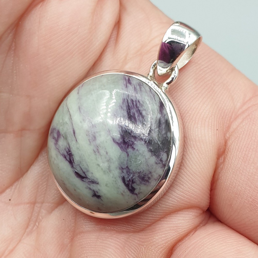 Zilveren hanger met ronde Kammereriet