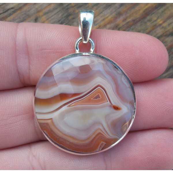 Silver pendant set with round faceted Laguna Lace Agate