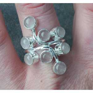 Zilveren ring gezet met cabochon Rozenkwarts steentjes 19 mm 