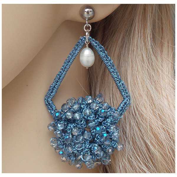 Zilveren oorbellen hanger van zijdedraad en kristallen en Parel